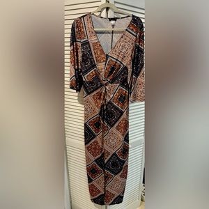 Maternity maxi dress